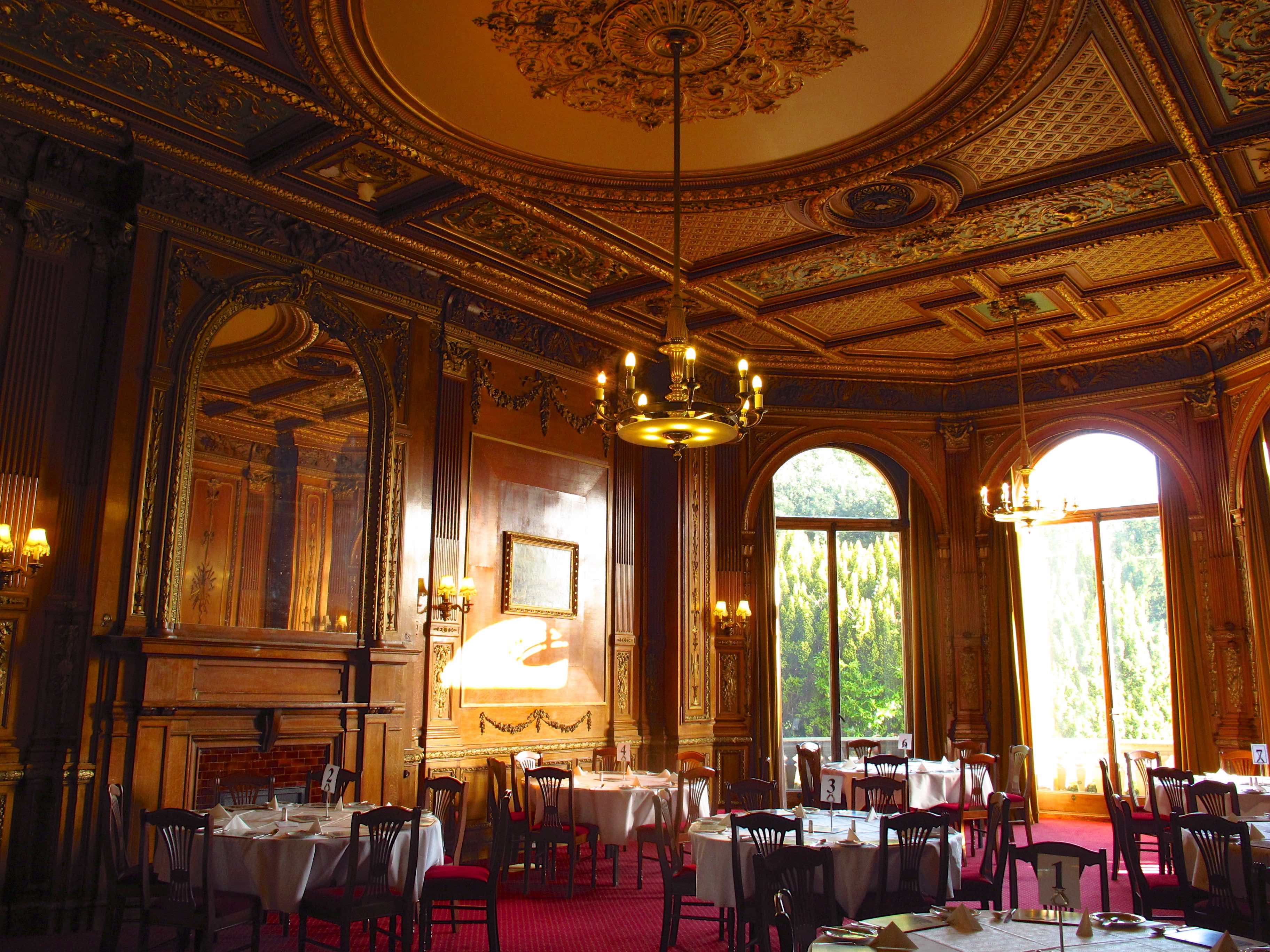 Halton House dining room_7380_sm – Amy Laughinghouse Hits the Road